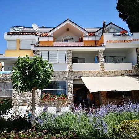 Jozinovic Apartamento Selce