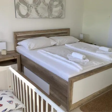 Jozinovic Apartamento *