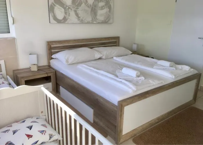 Jozinovic Apartman *